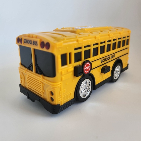Toy Vehicle Set-School Bus, Fire Truck and Garbage Truck with Lights and Sirens - Picture 6 of 10